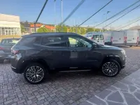 Usata Jeep Compass Summit 131 CV (96 kW) 2024 Grigio scuro SUV