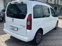 Usata Peugeot Partner Tepee Outdoor 120 CV (88 kW) 2017 Bianco Monovolume