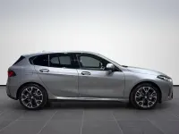 Usata BMW 118 M Sport 150 CV (110 kW) 2025 Skyscraper grey metallic Utilitaria