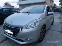 usata Peugeot 208 - ideale per neopatentati