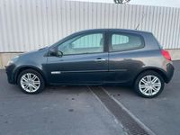 Usata Renault Clio II Initiale 106 CV (77 kW) 2006 Grigio Berlina
