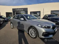 Usata BMW 116 Advantage 116 CV (85 kW) 2021 Grigio Utilitaria