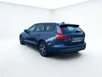 Usata Volvo V60 145 CV (106 kW) 2023 Blu Station wagon