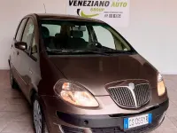 Usata Lancia Musa 95 CV (69 kW) 2005 Oro Monovolume