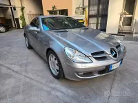 Usata Mercedes SLK200 163 CV (119 kW) 2004 Grigio Cabrio