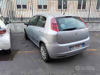 Usata Fiat Grande Punto 75 CV (55 kW) 2009 Grigio Utilitaria