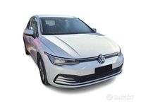 Usata VW Golf VIII Life 115 CV (84 kW) 2021 Bianco Berlina