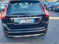 usata Volvo XC60 2.0 Diesel IVA Esposta Fatturabile