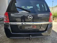 Usata Opel Zafira Cosmo 125 CV (91 kW) 2012 Nero Monovolume