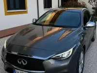 Usata Infiniti Q30 Premium 170 CV (125 kW) 2017 Argento Berlina