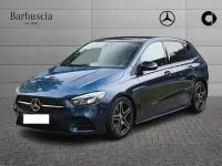 Usata Mercedes 180 Premium 116 CV (85 kW) 2023 Blu Berlina