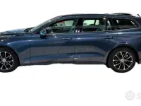 Usata Volvo V60 Business Edition 150 CV (110 kW) 2019 Bluazzurro Station wagon