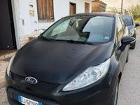 Usata Ford Fiesta 68 CV (50 kW) 2011 Nero Utilitaria