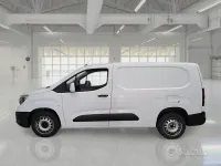 Usata Opel Combo 130 CV (95 kW) 2020 Bianco Monovolume