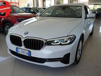 Usata BMW 530e Efficient Dynamics 184 CV (135 kW) 2022 Bianco Berlina