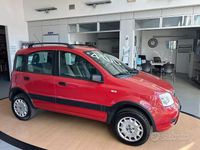 Usata Fiat Panda 4x4 Climbing 60 CV (44 kW) 2007 Rosso Utilitaria