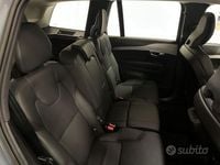Usata Volvo XC90 235 CV (172 kW) 2023 Grigio SUV