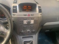 Usata Opel Zafira 2007 Nero Monovolume