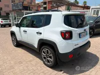 Usata Jeep Renegade Limited 140 CV (102 kW) 2015 Bianco SUV