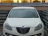 Usata Lancia Delta 105 CV (77 kW) 2012 Bianco Utilitaria