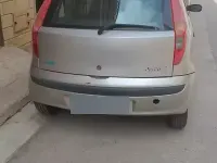 Usata Fiat Punto 60 CV (44 kW) 2002 Grigio Utilitaria