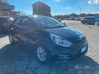 Usata Kia Rio Active 75 CV (55 kW) 2017 Nero Berlina