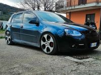 Usata VW Golf IV GTI 105 CV (77 kW) 2005 Blu Berlina