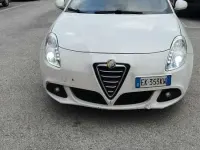 Usata Alfa Romeo Giulietta Progression 105 CV (77 kW) 2011 Bianco Utilitaria