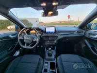 Usata Ford Focus ST-Line 120 CV (88 kW) 2021 Bluazzurro Berlina