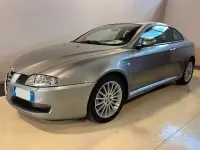 Usata Alfa Romeo GT Progression 166 CV (122 kW) 2003 Grigio Coupé