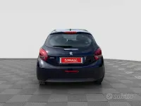 Usata Peugeot 208 Active 68 CV (50 kW) 2019 Blu Utilitaria