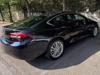 Usata Opel Insignia Sport 136 CV (100 kW) 2017 Blu/azzurro Berlina