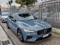Usata Volvo V60 R-Design 303 CV (222 kW) 2021 Grigio Station wagon