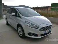 Usata Ford S-MAX Business Edition 150 CV (110 kW) 2017 Grigio Monovolume