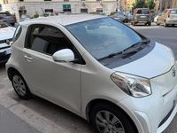 Usata Toyota iQ 68 CV (50 kW) 2011 Bianco Utilitaria
