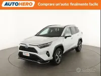 Usata Toyota RAV4 Hybrid 185 CV (136 kW) 2023 Bianco SUV