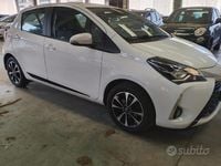 Usata Toyota Yaris Active 72 CV (52 kW) 2020 Bianco Berlina
