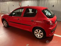 Usata Peugeot 206 60 CV (44 kW) 2009 Rosso Berlina