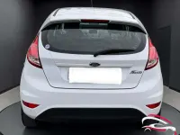 Usata Ford Fiesta Titanium 92 CV (67 kW) 2013 Bianco Berlina