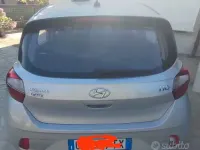 Usata Hyundai i10 67 CV (49 kW) 2023 Grigio Utilitaria
