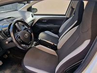 Usata Toyota Aygo Cool 69 CV (50 kW) 2016 Utilitaria