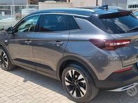 Käytetty Opel Grandland X Ultimate 131 HP (96 kW) 2019 Harmaa Katumaasturi