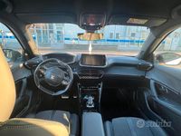Usata Peugeot 2008 GT-line 131 CV (96 kW) 2020 SUV
