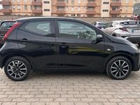 Usata Toyota Aygo Connect Style 72 CV (52 kW) 2020 Nero Utilitaria