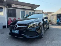 Usata Mercedes A180 Premium 109 CV (80 kW) 2016 Nero Utilitaria