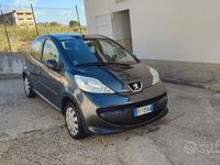 Usata Peugeot 107 68 CV (50 kW) 2007 Other Utilitaria