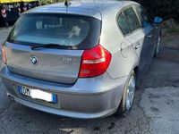 Usata BMW 118 143 CV (105 kW) 2008 Grigio Utilitaria