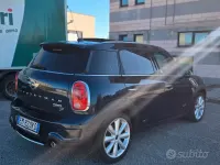 Usata Mini Cooper SD Countryman 143 CV (105 kW) 2012 Bluazzurro SUV