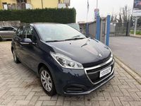 Usata Peugeot 208 Access 68 CV (50 kW) 2016 Nero Utilitaria