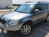 Usata Skoda Yeti Elegance 140 CV (102 kW) 2011 Grigio SUV